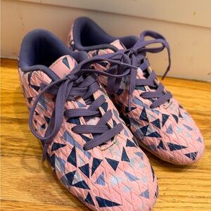 Kids Pink and Purple Soccer cleats